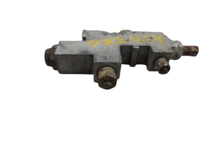 87 - 96 Jeep Cherokee Brake Proportioning Valve OEM XJ