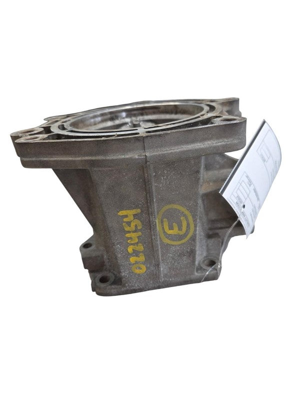Transmission Extension Housing Transfer Case Adapter OEM 1998 Ford Exp