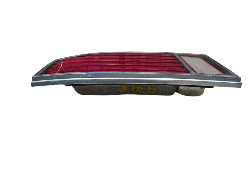 83 - 91 Ford Crown Victoria Tail Light Assembly Right Passenger Side W