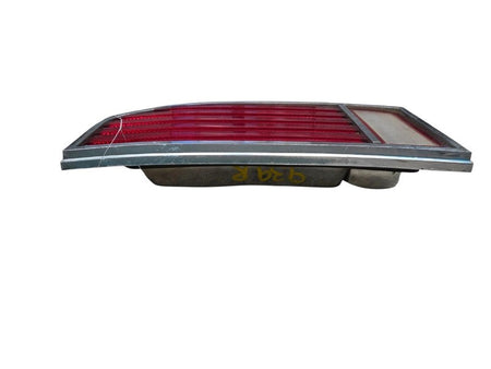 83 - 91 Ford Crown Victoria Tail Light Assembly Right Passenger Side W