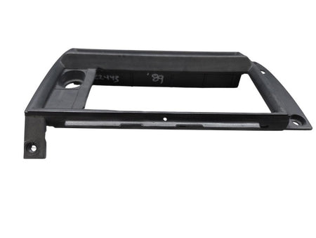 1989 Chevy S10 Blazer Dash Center Radio Heater Control Bezel w Vents C