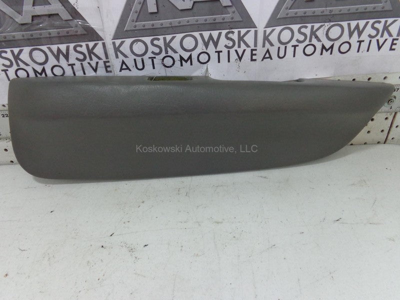 GMC Envoy Armrest Arm Rest Driver Side 15094787 Left Rear Door Interio