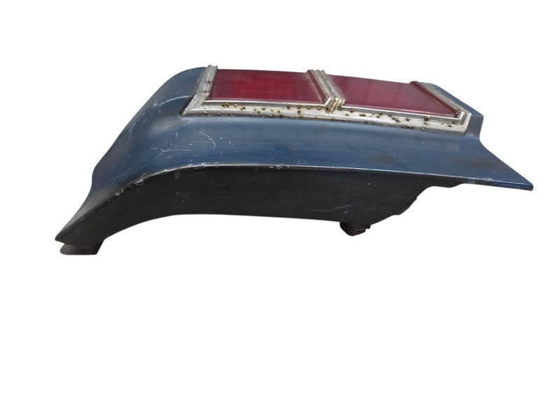 76 - 77 Oldsmobile Cutlass Tail Light Assembly Right Passenger Side OE