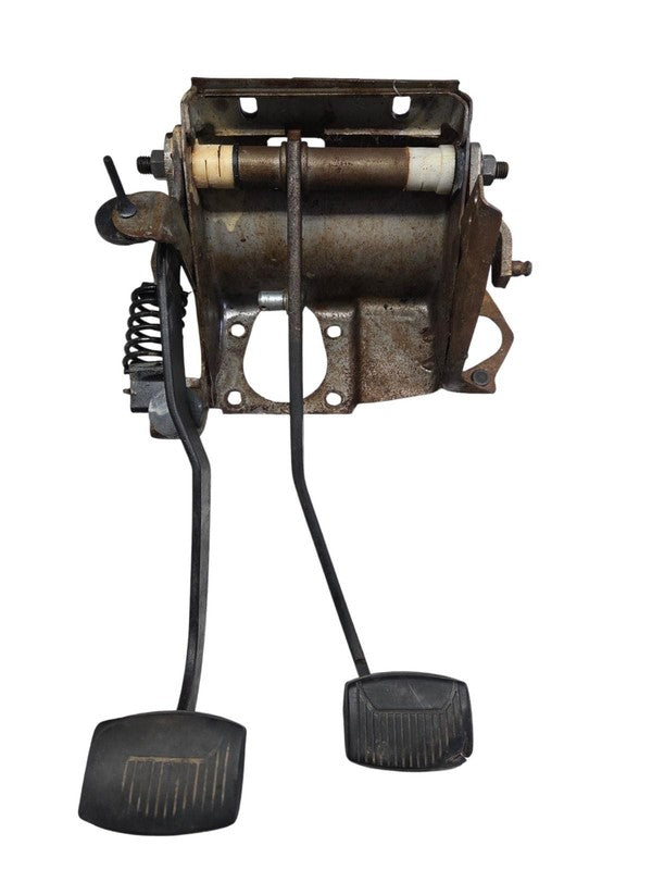 92 - 96 Ford F-150 Clutch Pedal Assembly F3TZ-2455-A Bronco F-250 F-35