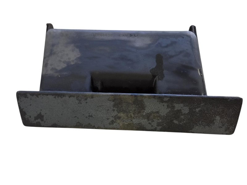 86 - 93 Chevrolet S10 Dash Ashtray Assembly OEM GMC S15 15590520
