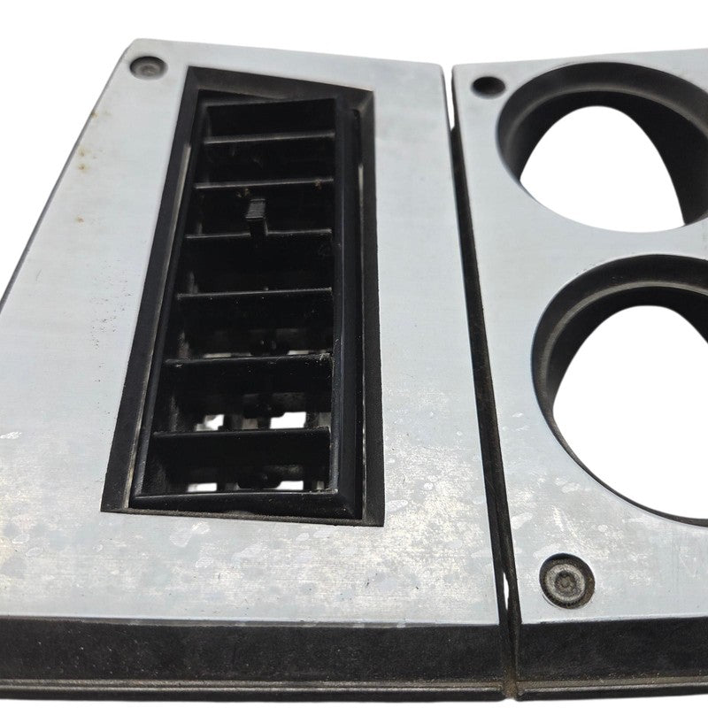 82 - 85 Chevrolet S10 Dash Trim Bezel w/AC 14042834 GMC S15