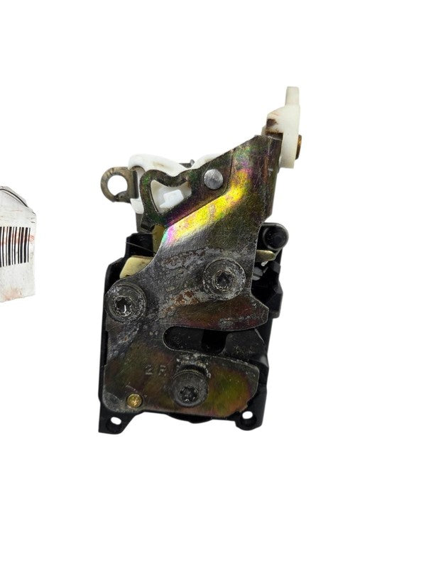 95-05 Chevy Blazer GMC Jimmy Bravada LH End Gate Tailgate Latch OEM 16