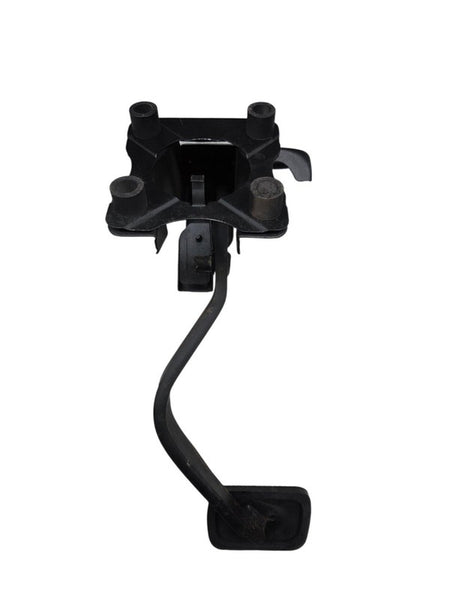 2001 - 2004 Ford Escape Brake Pedal Assembly OEM