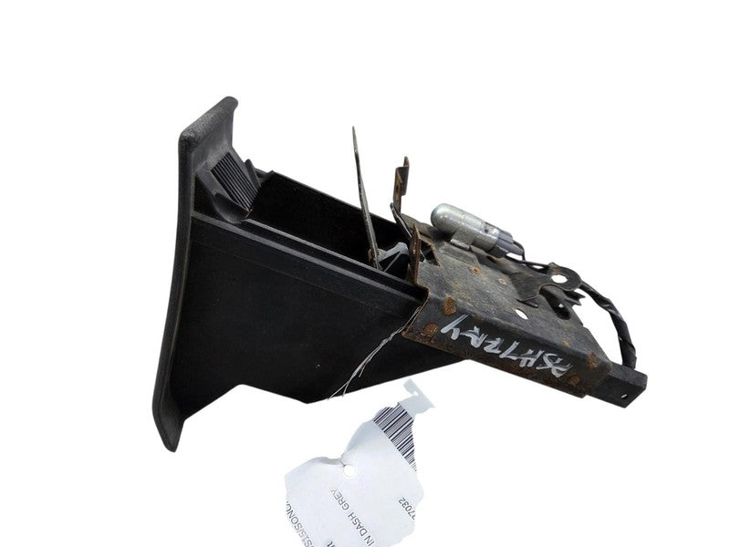 94 - 96 Chevrolet S10 Dash Ashtray Assembly OEM Graphite GMC Sonoma