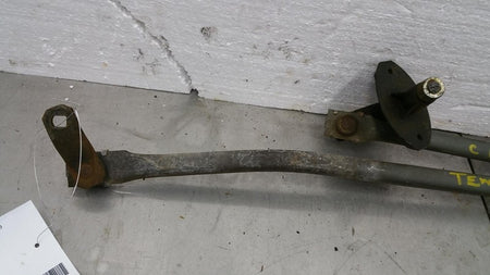 86 - 94 Mercury Topaz Windshield Wiper Transmission Linkage OEM E83Z17