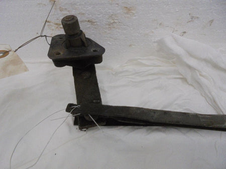 82 - 83 Oldsmobile Cutlass Ciera Wiper Transmission Linkage OEM Celebr