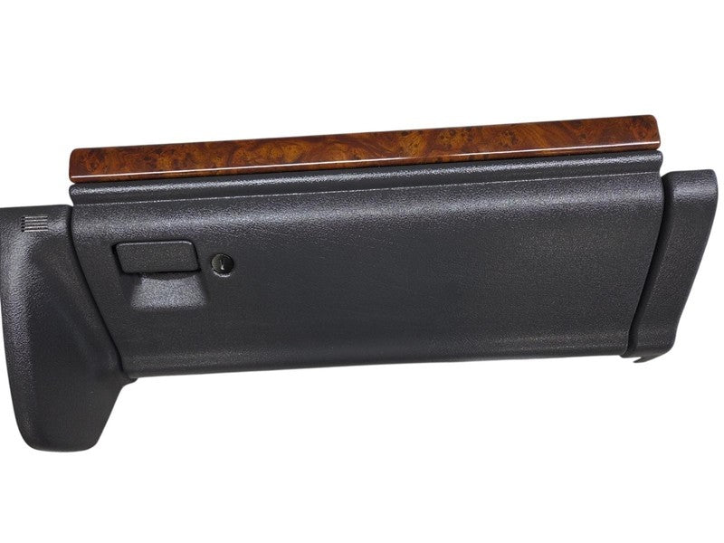 96 - 98 Jeep Grand Cherokee Dash Glove Box Assembly Agate w/woodgrain
