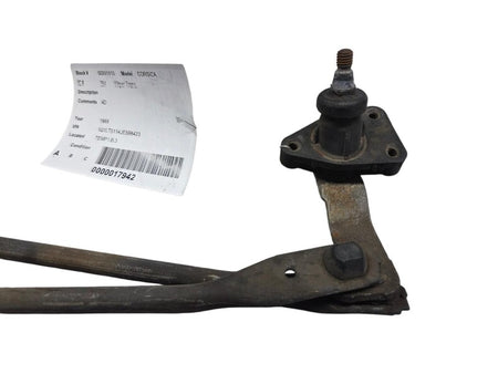 87 - 96 Chevrolet Beretta Wiper Transmission Linkage OEM 22063277 Cors