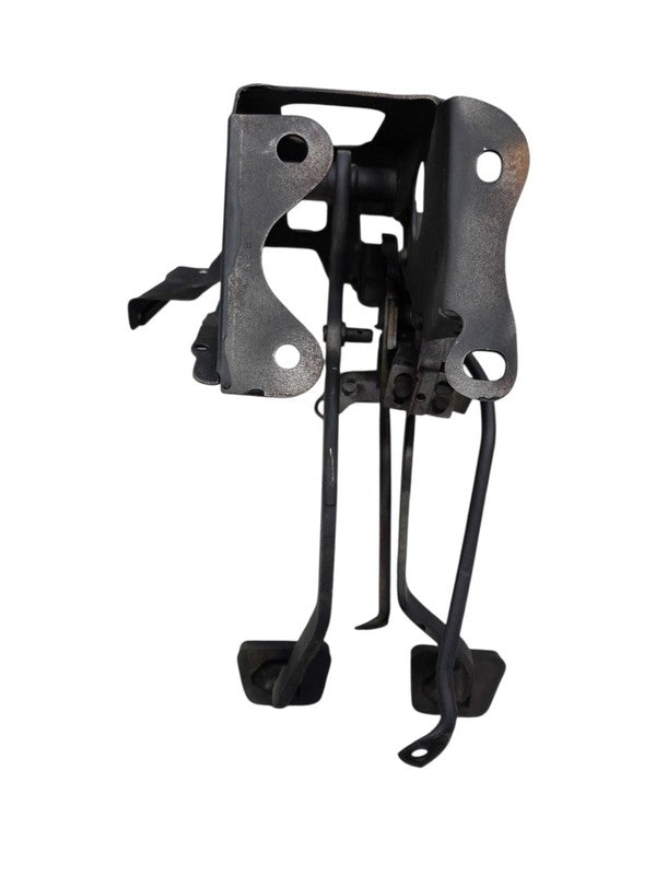 86 - 93 Chevrolet S10 Clutch and Brake Pedal Assembly OEM GMC S15