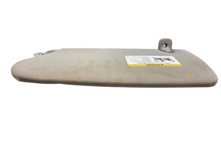 04 - 05 Dodge Caravan Sunvisor Sun Visor Right Passenger Side OEM 0YX6